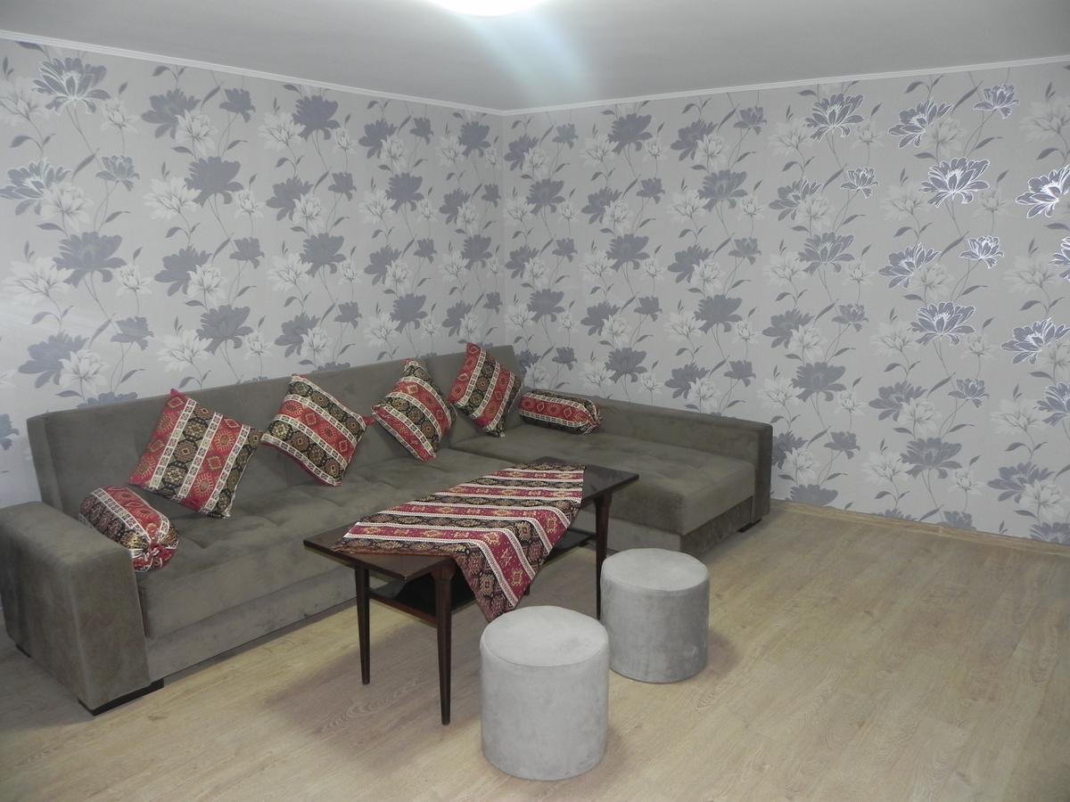 Old Yard Guest House Tbilisi Buitenkant foto
