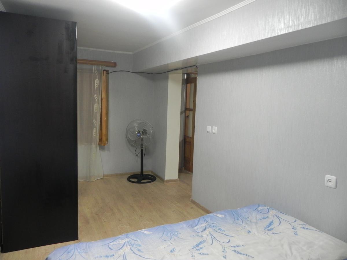 Old Yard Guest House Tbilisi Buitenkant foto